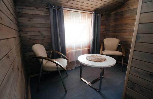 Загородный комплекс "Комарово Village" за 98р