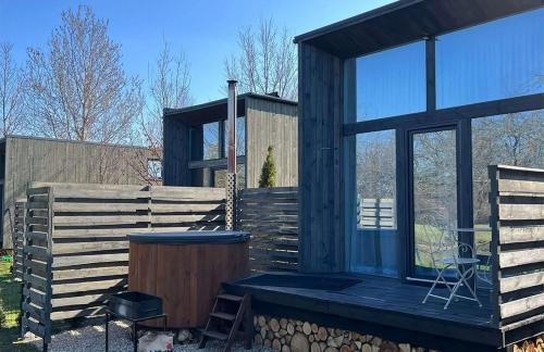 Дом в загородном комплексе за 148р/сутки в "Village_drewno"